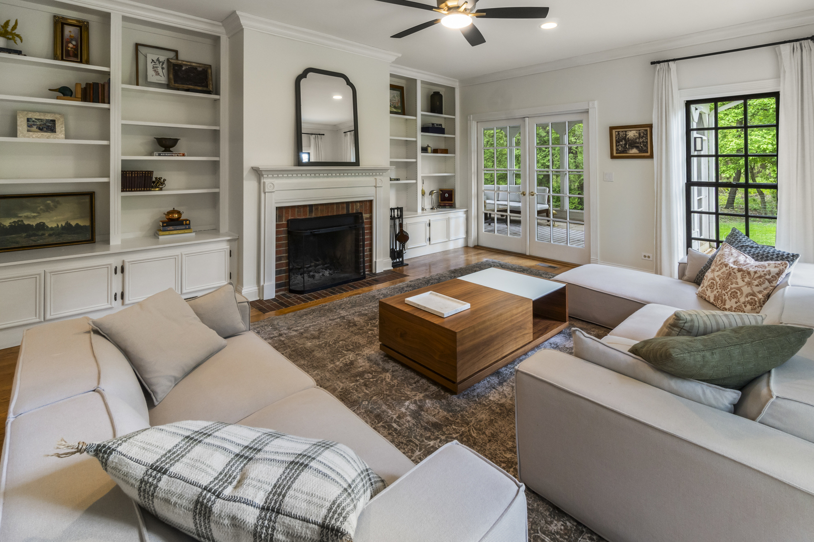 3 Spring Lane Barrington Hills, IL 60010 - Photo 11 of 42