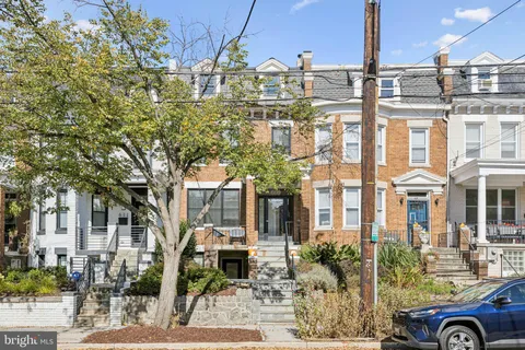 $849,000 | 609 Upshur Street Northwest, Unit 3, Washington, DC 20011