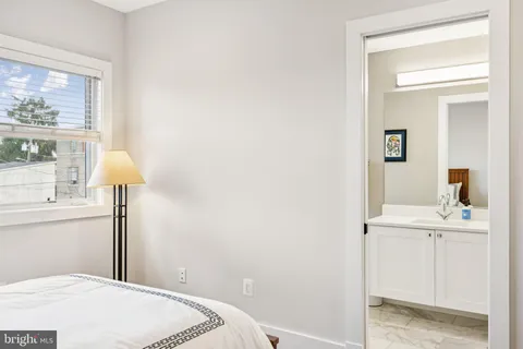 $849,000 | 609 Upshur Street Northwest, Unit 3, Washington, DC 20011