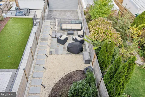 $849,000 | 609 Upshur Street Northwest, Unit 3, Washington, DC 20011