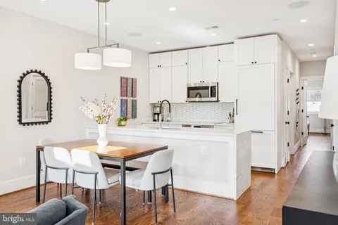 $849,000 | 609 Upshur Street Northwest, Unit 3, Washington, DC 20011