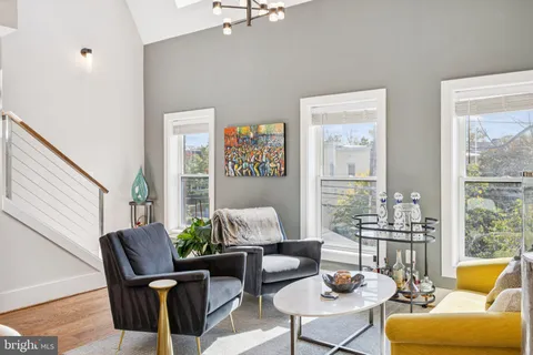 $849,000 | 609 Upshur Street Northwest, Unit 3, Washington, DC 20011