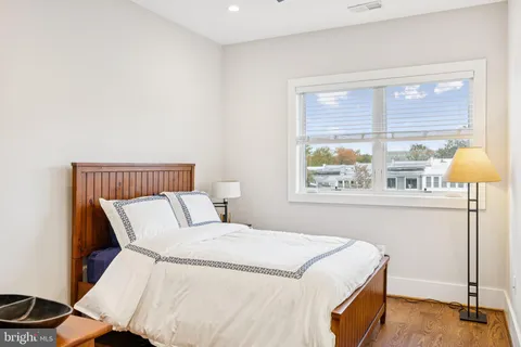 $849,000 | 609 Upshur Street Northwest, Unit 3, Washington, DC 20011