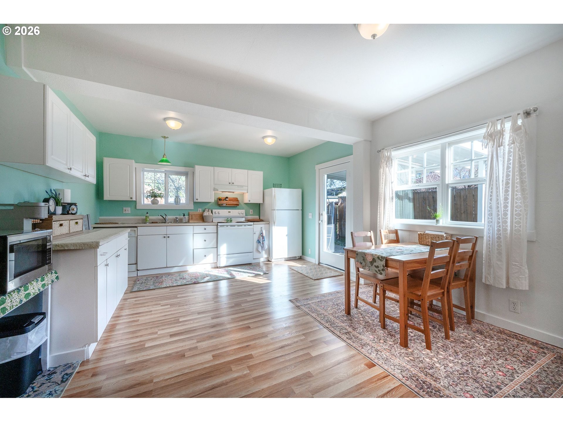 1673 Olive Alley Eugene, OR 97401 - Photo 13 of 47