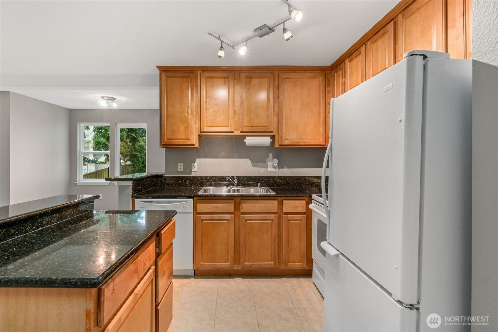 20318 Bothell Everett Highway, Unit A204 Bothell, WA 98012 - Photo 14 of 35