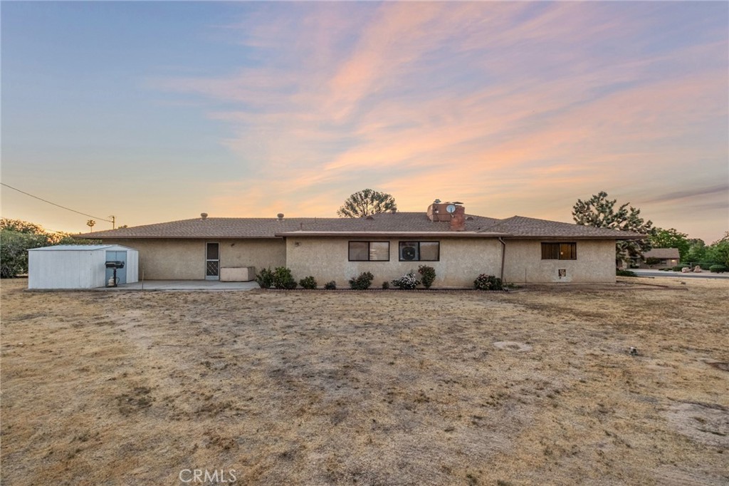 19213 Tecumseh Road Apple Valley, CA 92307 - Photo 41 of 43