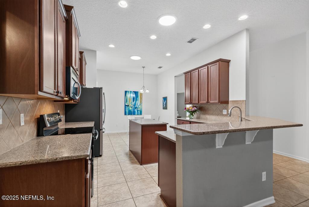 4042 Trail Ridge Road Middleburg, FL 32068 - Photo 18 of 54 Kitchen