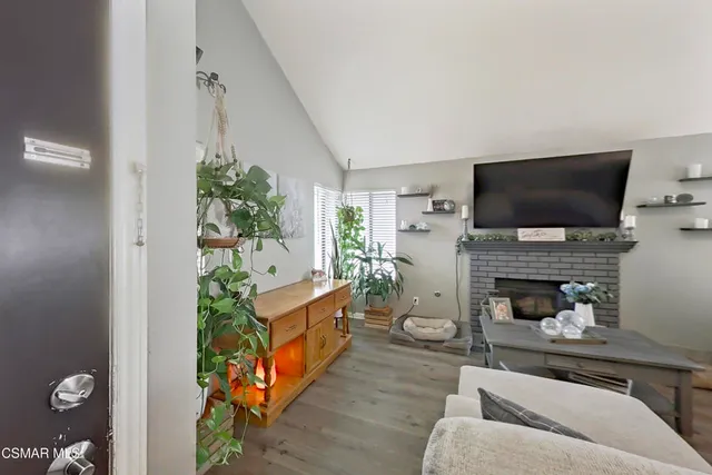 $829,000 | 2228 Oak Haven Avenue, Simi Valley, CA 93063