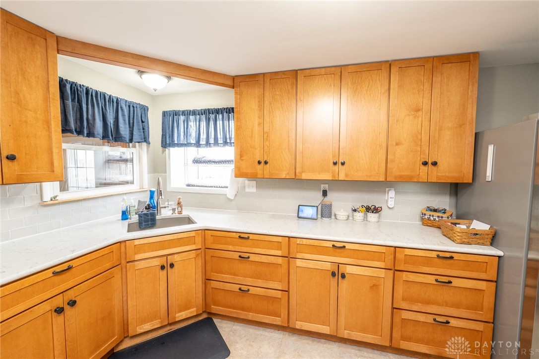 1309 Richmoor Road Springfield, OH 45503 - Photo 17 of 61 Gallery Image 17