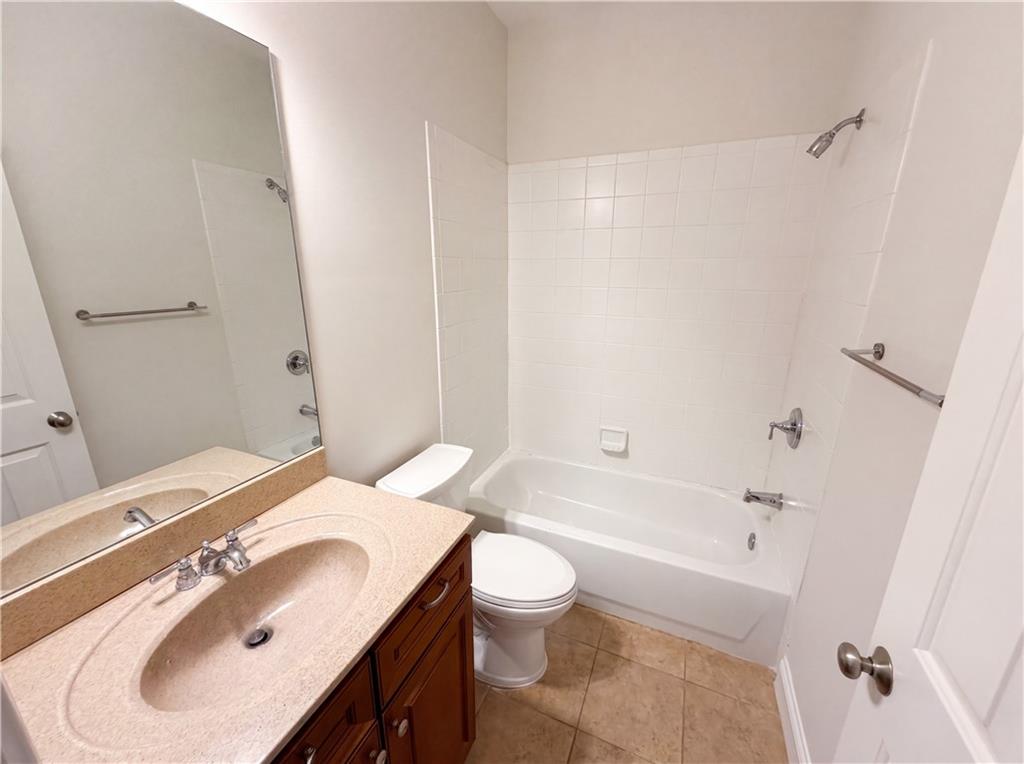 685 Jefferson Place Cumming, GA 30040 - Photo 11 of 32