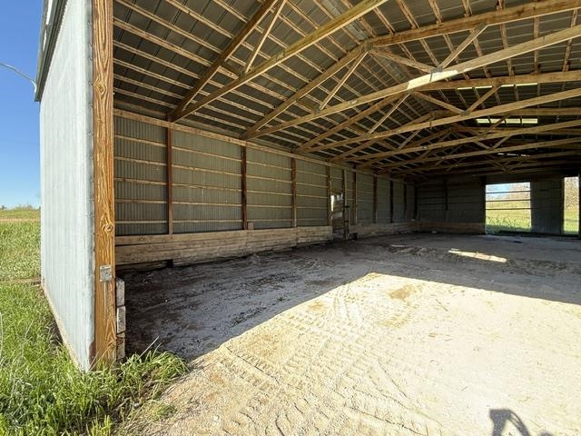 6948 East 48 Road Cadillac, MI 49601 - Photo 8 of 23 Gallery Image 8