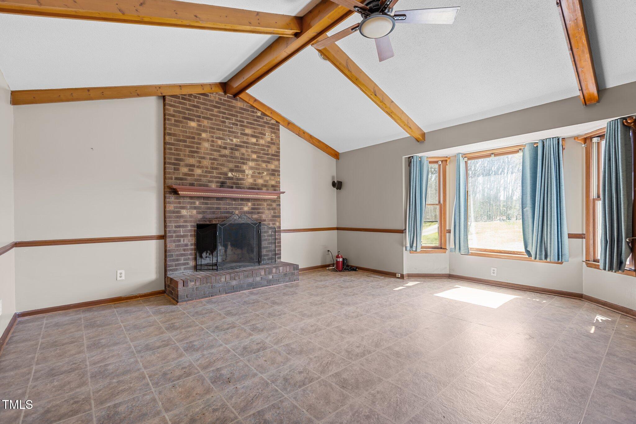 5437 Grasshopper Road Raleigh, NC 27610 - Photo 3 of 50 32-web-or-mls-2N6A9983