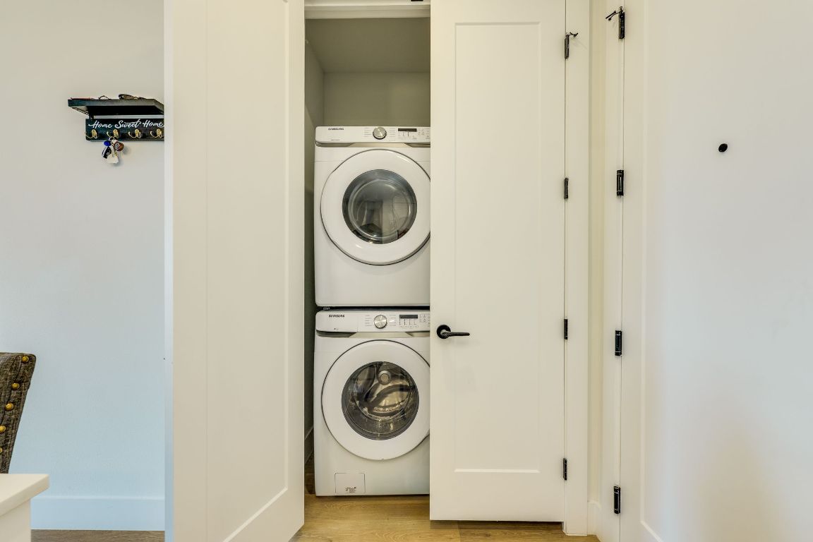 1701 Simond Avenue, Unit 524 Austin, TX 78723 - Photo 17 of 30 In suite Laundry