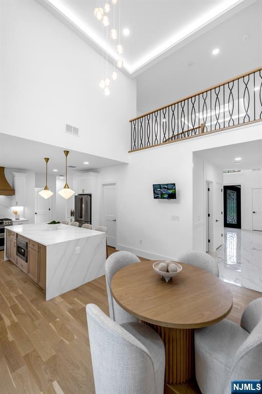 452 Oregon Street Paramus, NJ 07652 - Photo 11 of 50