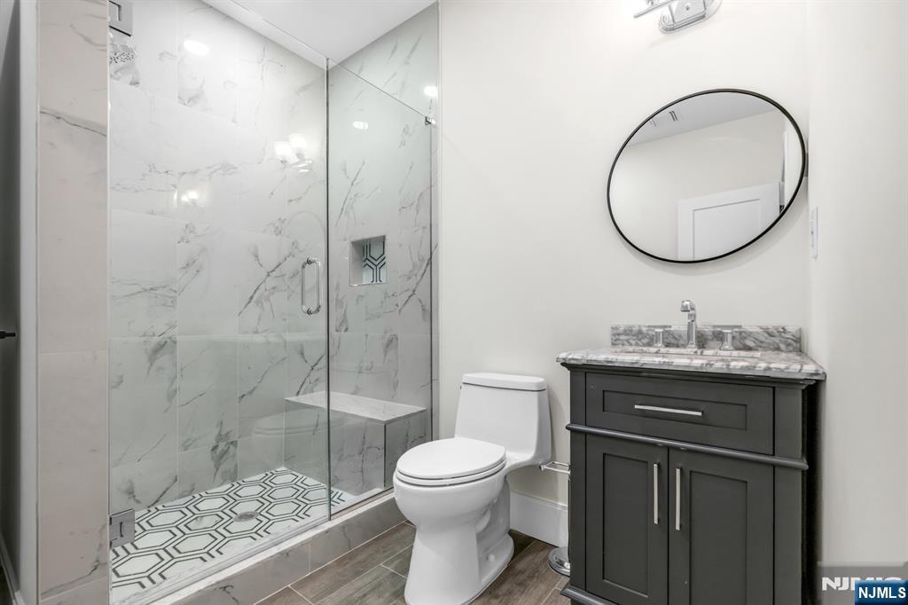 452 Oregon Street Paramus, NJ 07652 - Photo 42 of 50