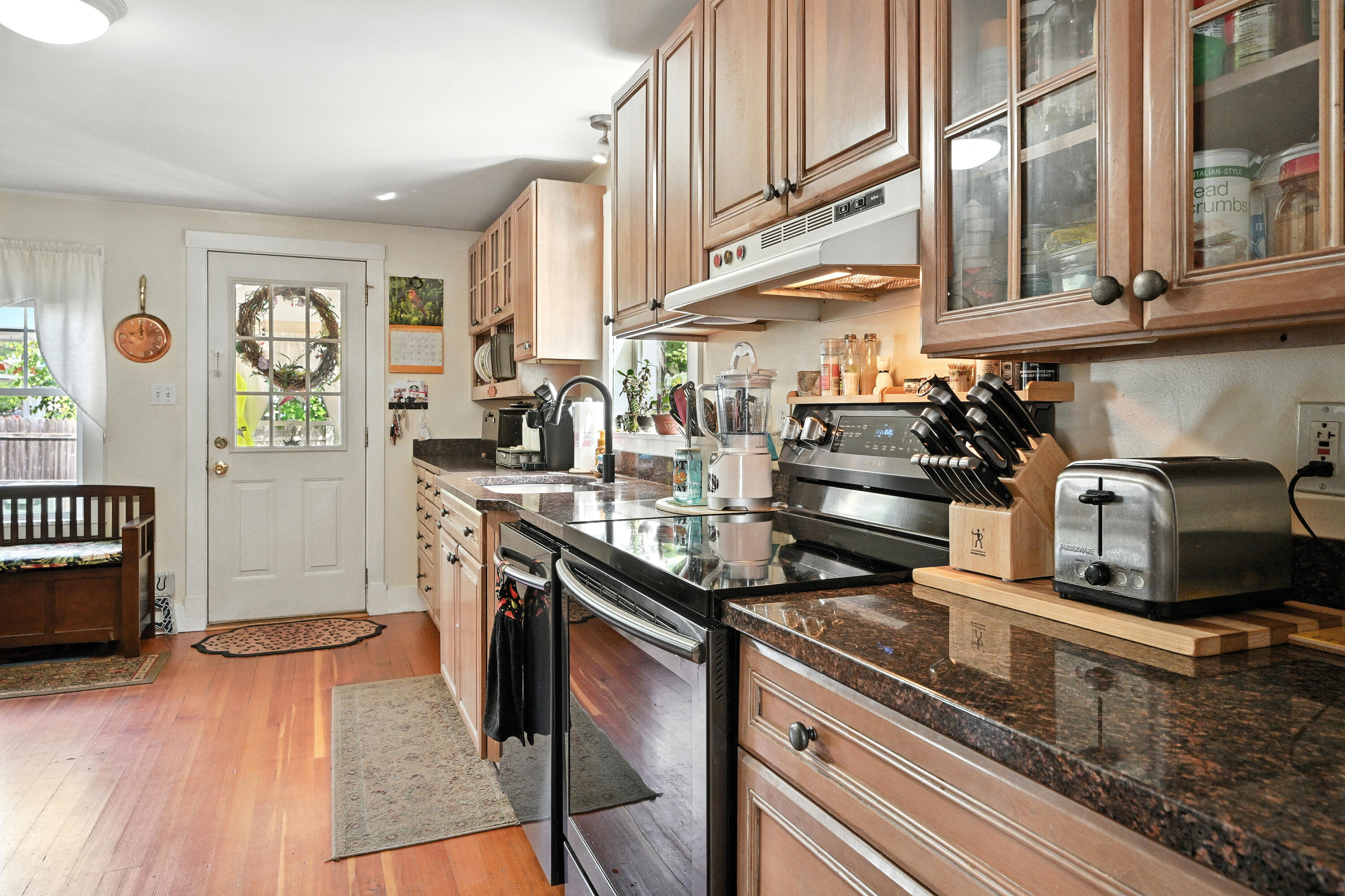 155 Bridgton Road Westbrook, ME 04092 - Photo 12 of 48 110148gr-113