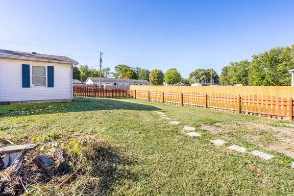 $229,900 | 401 South Fletcher Street, Frankton, IN 46044