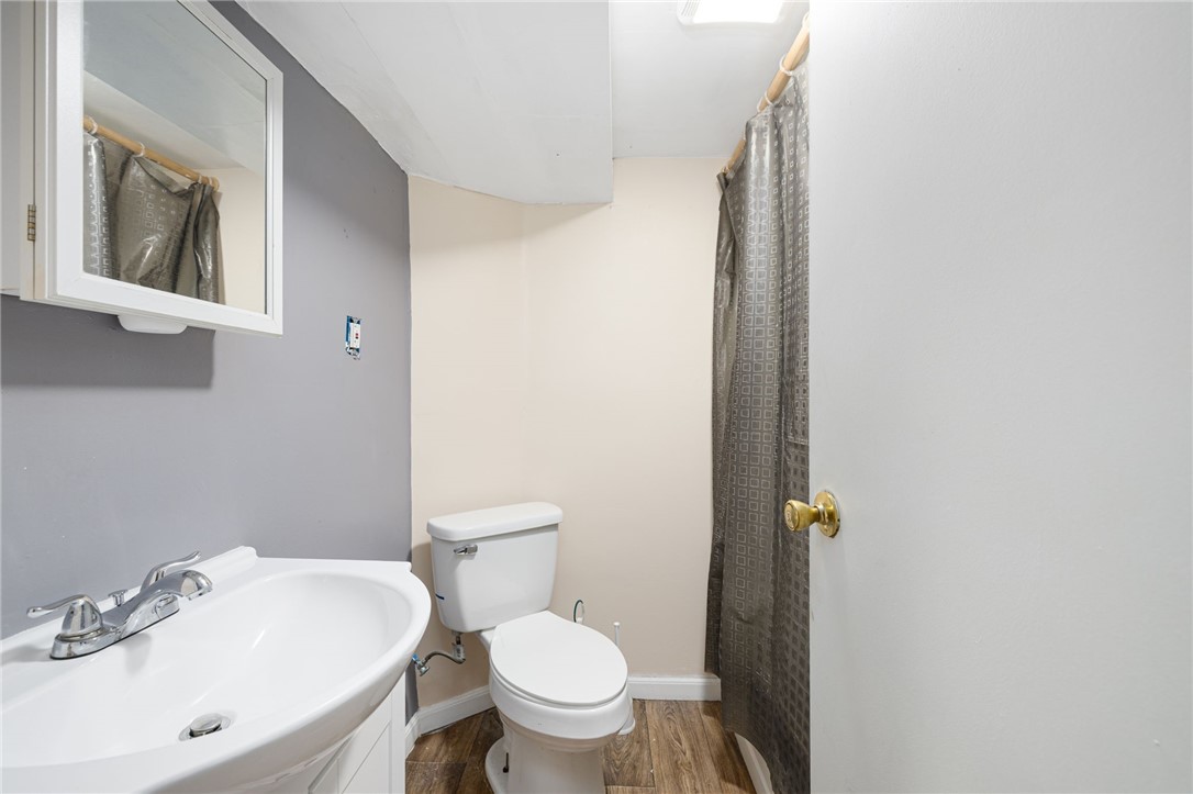 243 Killingly Street Providence, RI 02909 - Photo 13 of 46