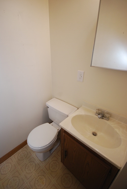 44-46 Middle Street Springfield, MA 01104 - Photo 26 of 42