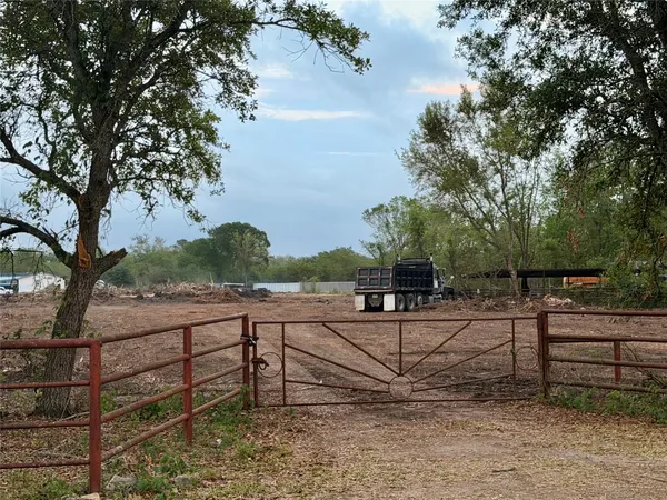 $1 | 0 Berry Road, Pearland, TX 77584