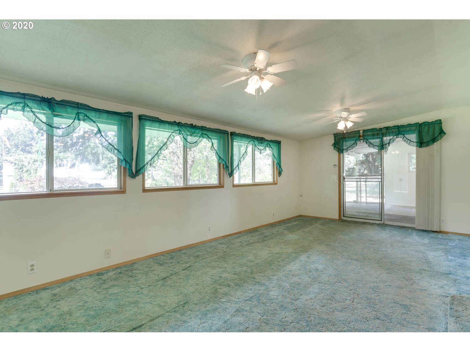 16717 South Beckman Road Oregon City, OR 97045 - Photo 7 of 32 Gallery Image 7