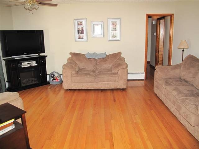 1400 Red Mill Road Rensselaer, NY 12144 - Photo 4 of 12 Photo 4
