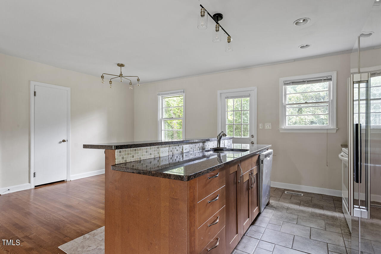 5012 Wickham Road Raleigh, NC 27606 - Photo 14 of 32 5012 Wickham Road_14