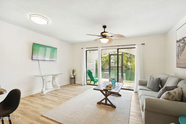 $225,000 | 8730 Thomas Drive, Unit 504, Panama City Beach, FL 32408