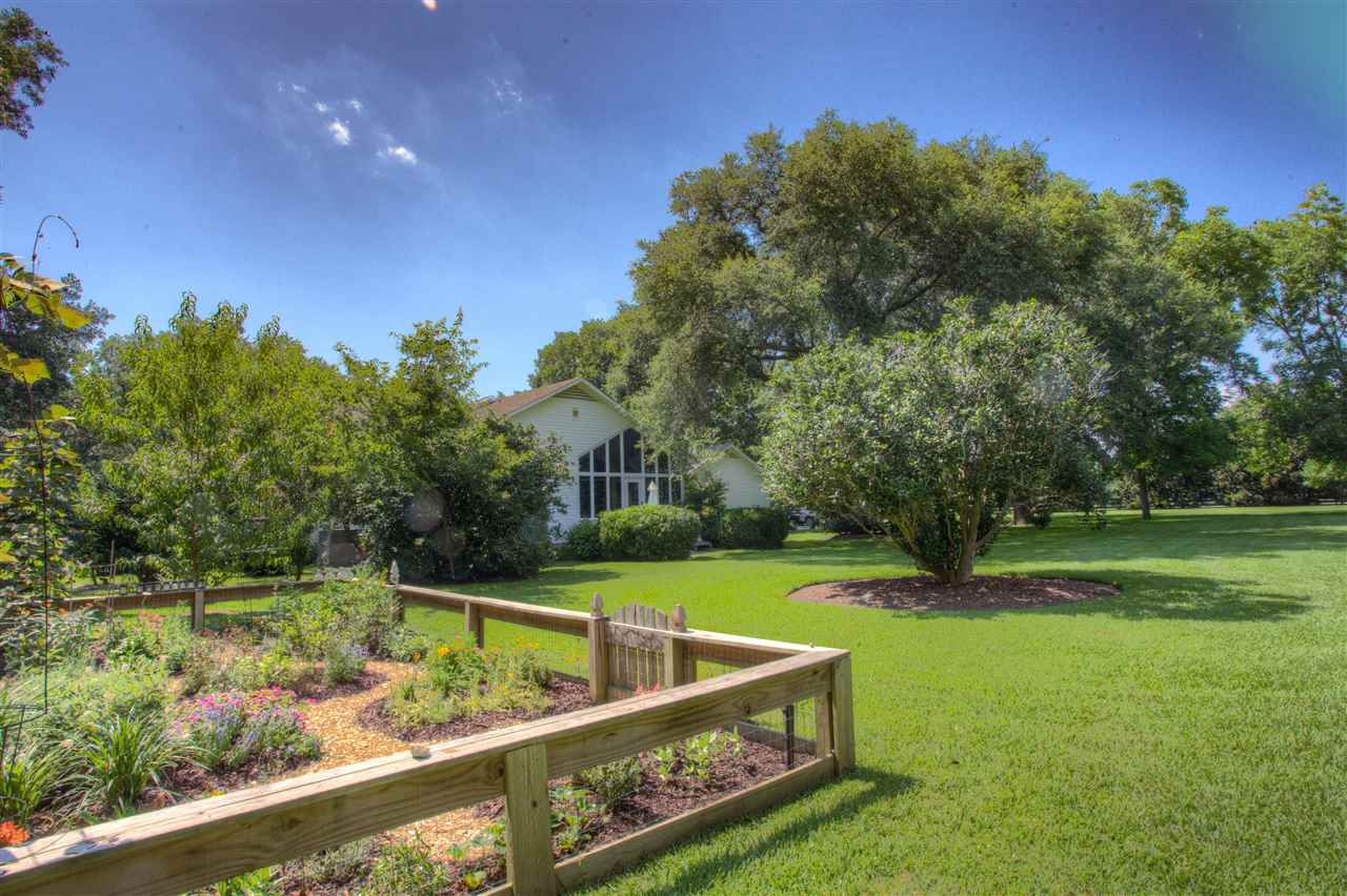 16484 Wood Acres Road Fairhope, AL 36532 - Photo 43 of 47