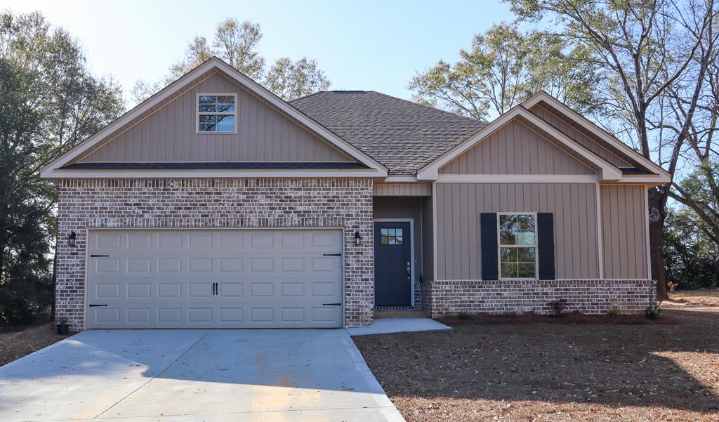 146 Gulledge Road Headland, AL 36345 - Photo 1 of 31 Main View