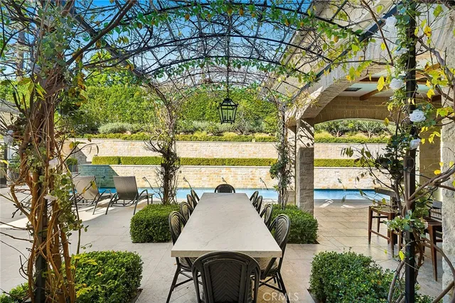 $14,475,000 | 7 Oakmont Lane, Newport Beach, CA 92660