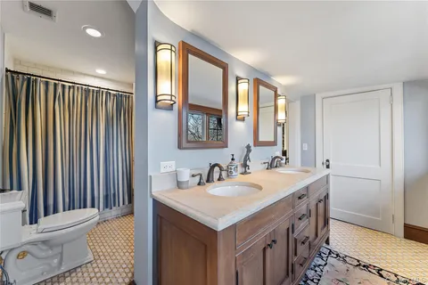 $2,395,000 | 11 Mamaroneck Road, Scarsdale, NY 10583