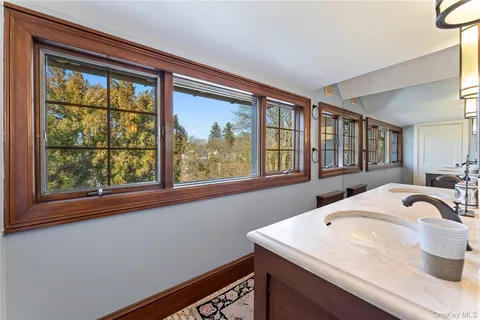 $2,395,000 | 11 Mamaroneck Road, Scarsdale, NY 10583