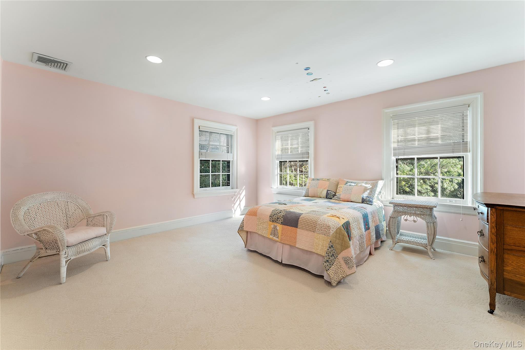 11 Mamaroneck Road Scarsdale, NY 10583 - Photo 23 of 38 Bedroom