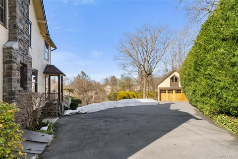 $2,395,000 | 11 Mamaroneck Road, Scarsdale, NY 10583