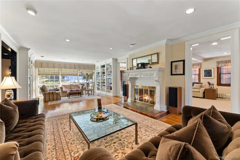 $2,395,000 | 11 Mamaroneck Road, Scarsdale, NY 10583