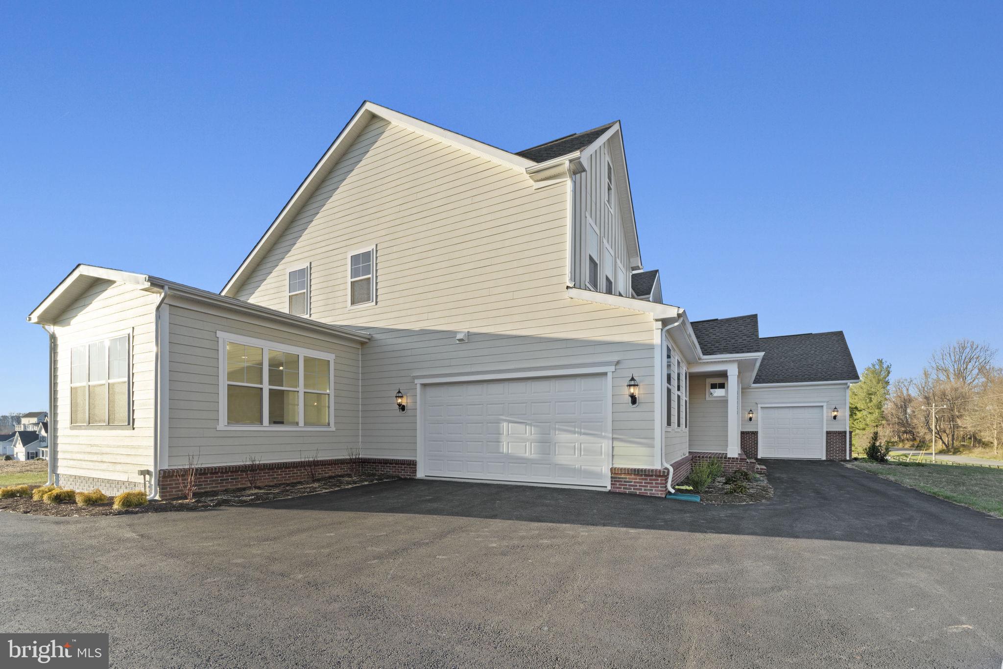 40900 Tarleton Drive Leesburg, VA 20176 - Photo 6 of 63