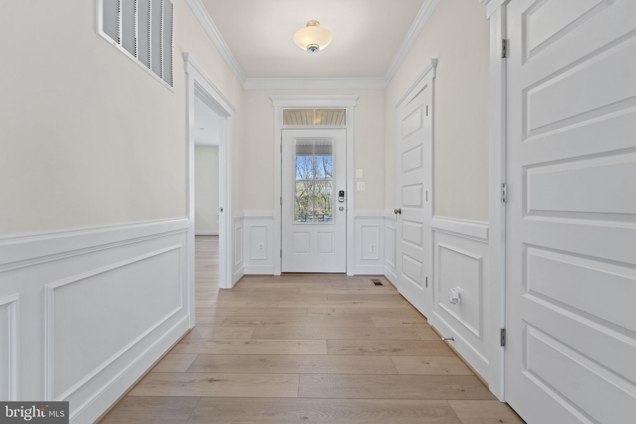 40900 Tarleton Drive Leesburg, VA 20176 - Photo 8 of 63