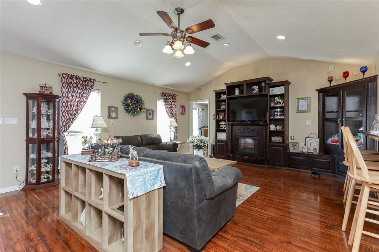 9738 North Barth Road Molino, FL 32577 - Photo 4 of 41 Gallery Image 4