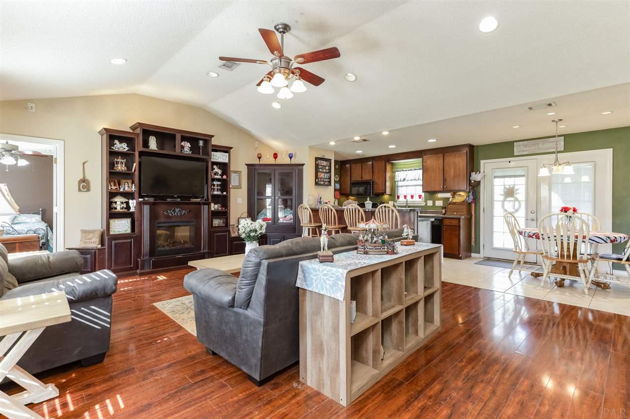 9738 North Barth Road Molino, FL 32577 - Photo 5 of 41 Gallery Image 5
