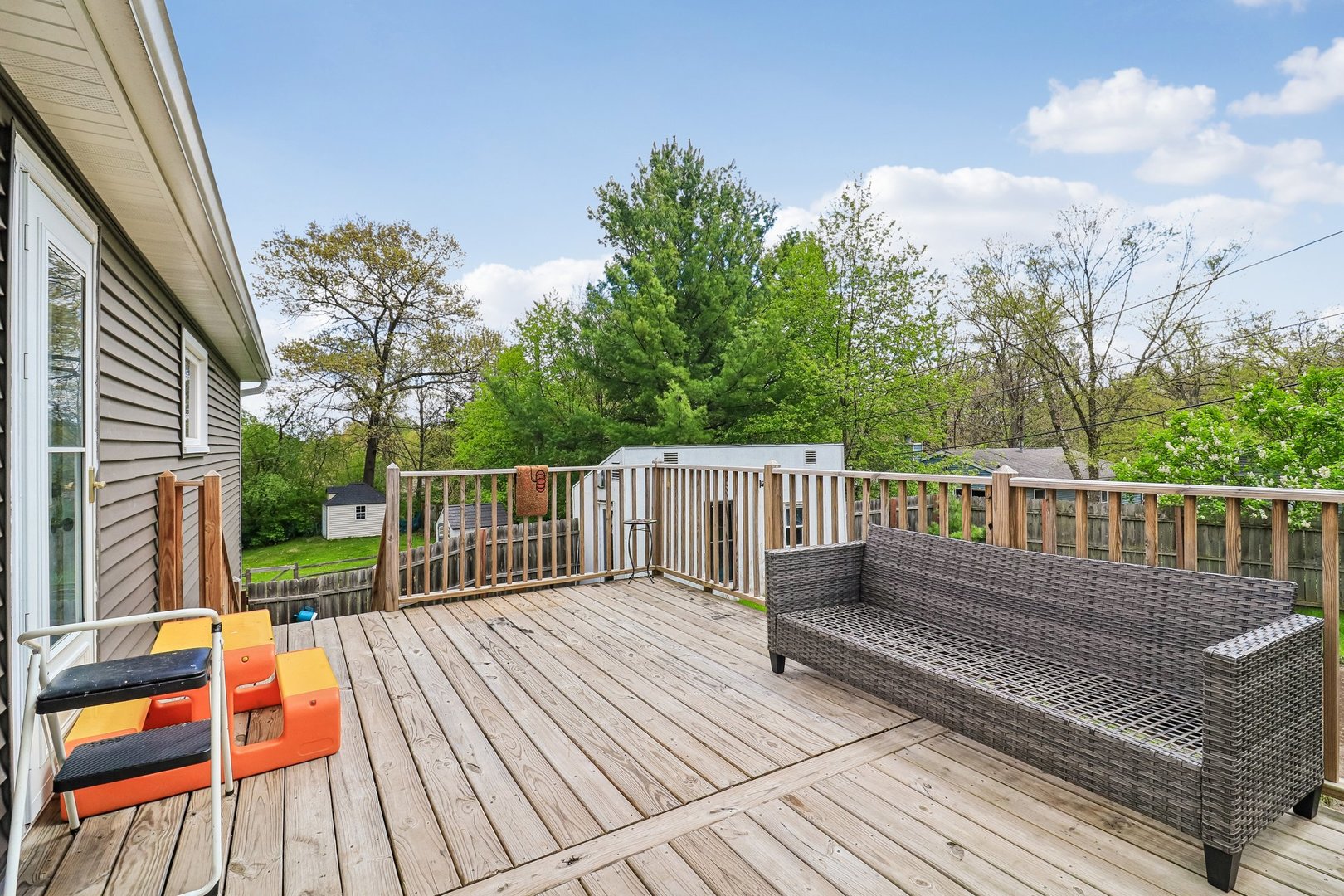 1011 Ridgewood Avenue McHenry, IL 60051 - Photo 36 of 43 Gallery Image 36