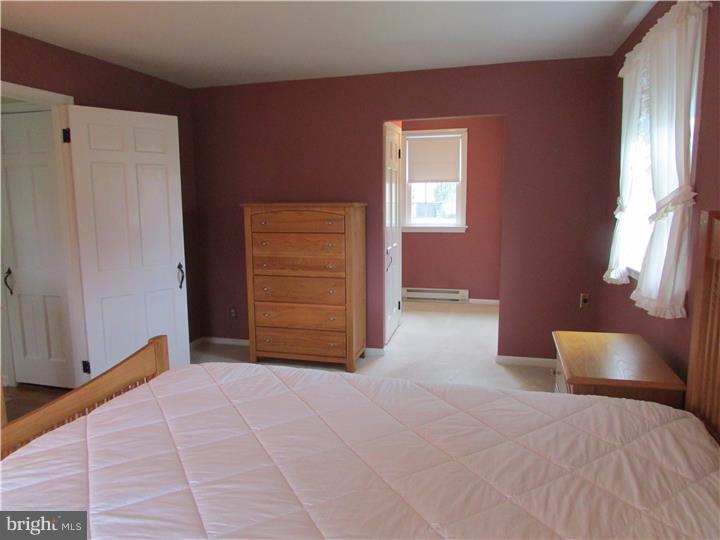 1055 Valley Road Telford, PA 18969 - Photo 14 of 23 Master Bedroom