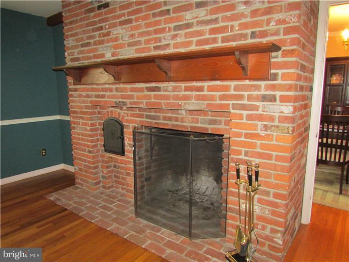 1055 Valley Road Telford, PA 18969 - Photo 5 of 23 Fireplace