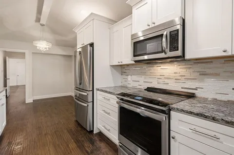 $800,000 | 6931 Brentfield Drive, Dallas, TX 75248