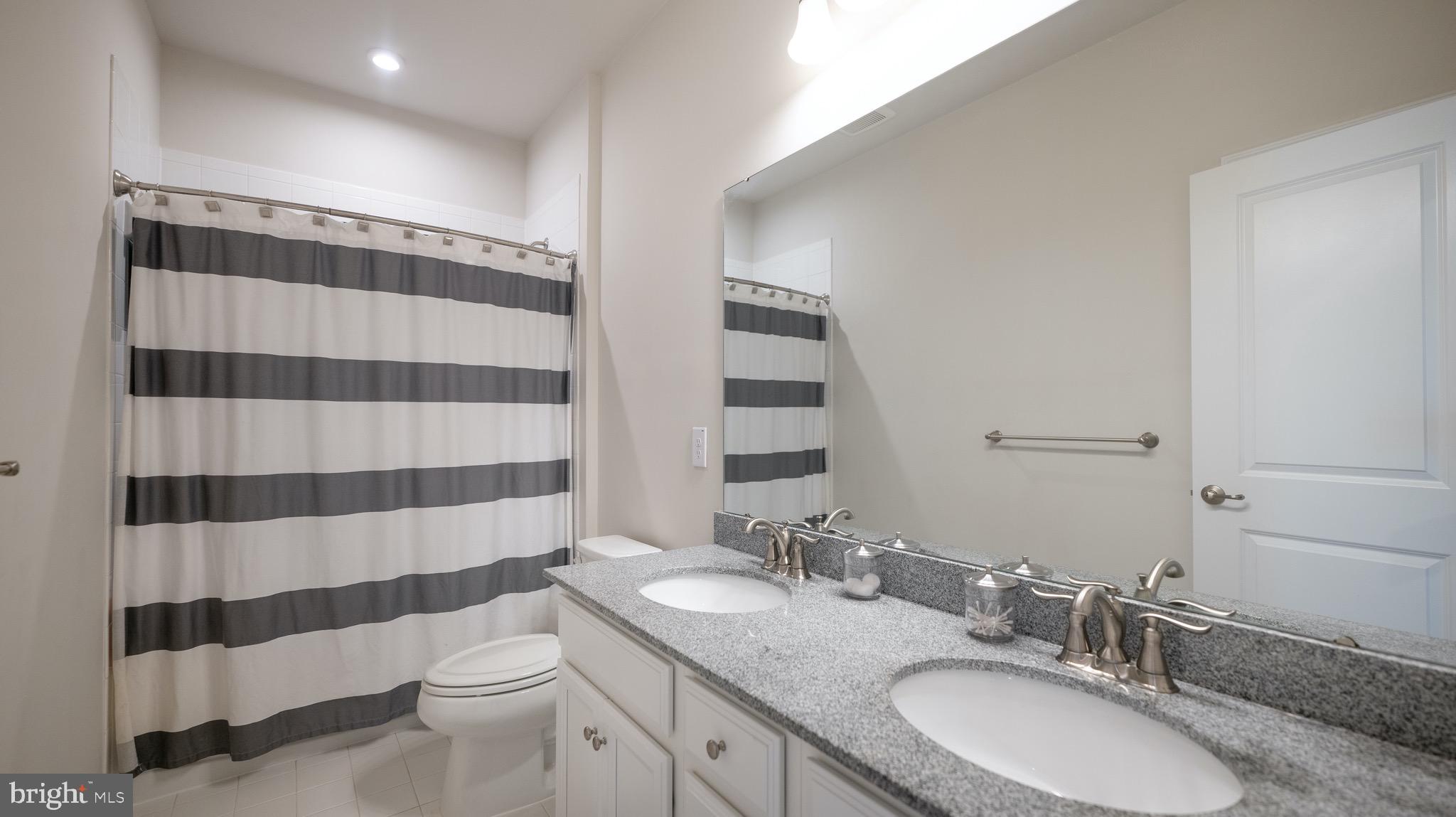 14210 Jaeger Road Clarksburg, MD 20871 - Photo 18 of 29 Full Bath