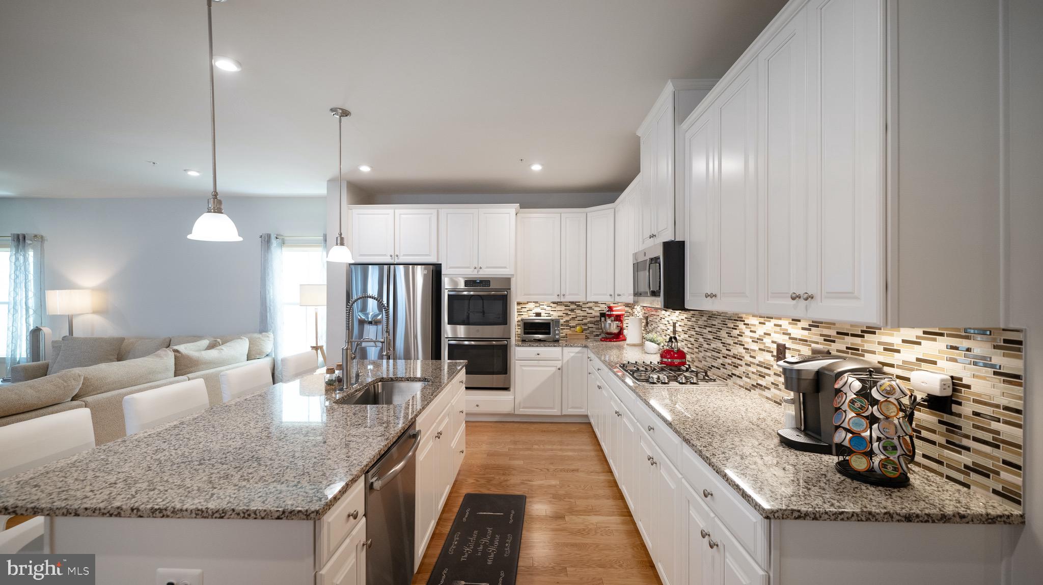 Beautiful granite counters
