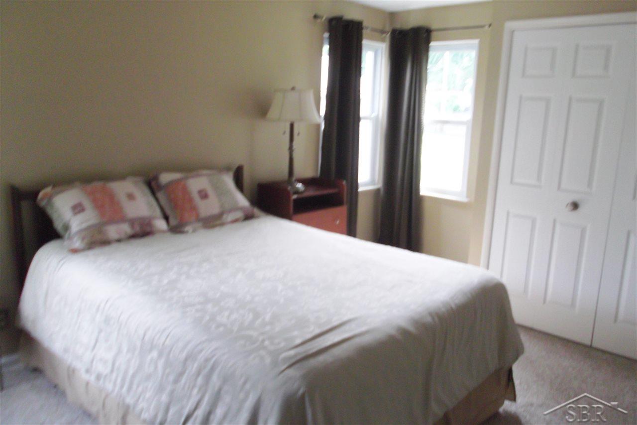 1883 Hemmeter Road Saginaw, MI 48638 - Photo 13 of 20 31351328-12.JPG