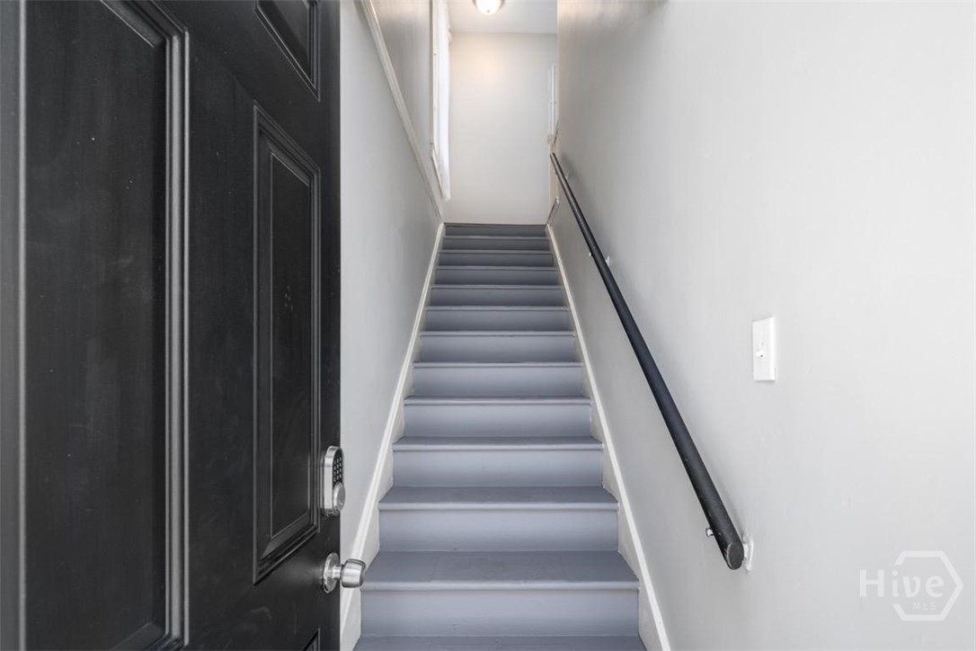 1908 Paulsen Street Savannah, GA 31401 - Photo 4 of 20