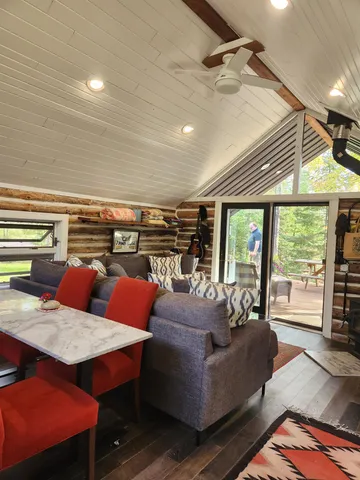 $258,000 | 41836 Woodland Lane, Marengo, WI 54855