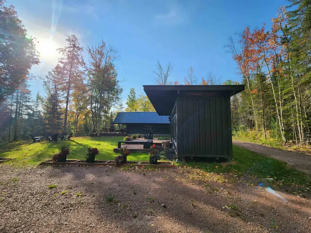 $258,000 | 41836 Woodland Lane, Marengo, WI 54855